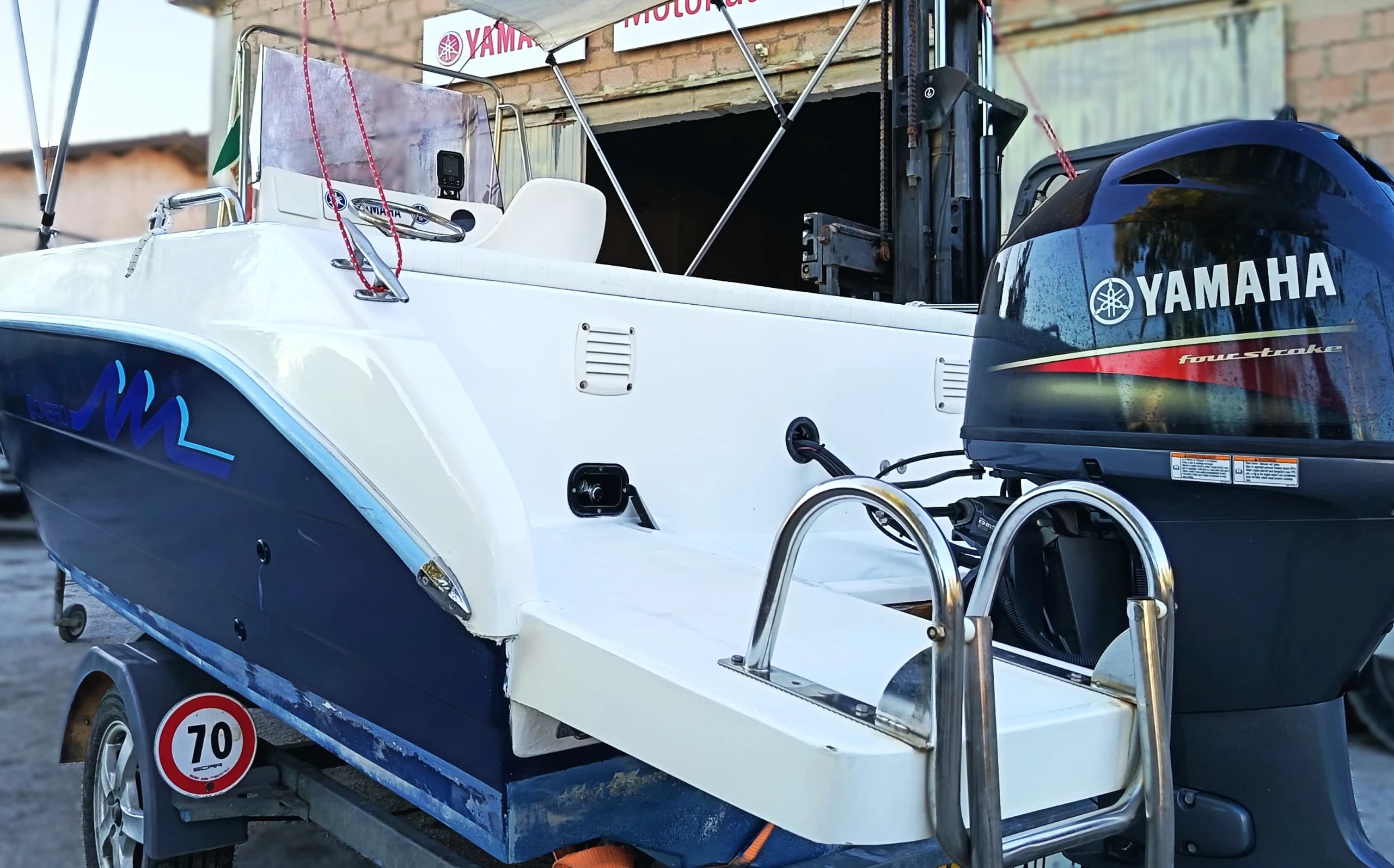 Conero Ciao motorizzata Yamaha F40GETL Supreme - 4