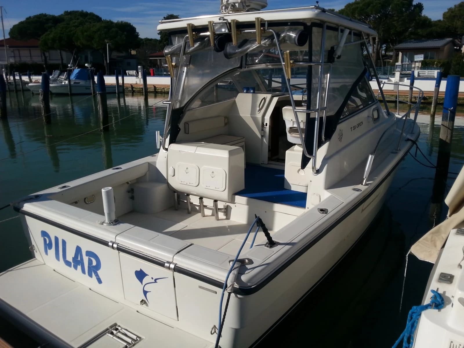 FISHERMAN 3B CRAFT 25 2 MOTORI LINEA ASSE ANNO 2002 - 2