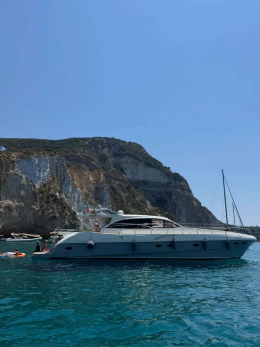 Yacht Alena 56C - 2