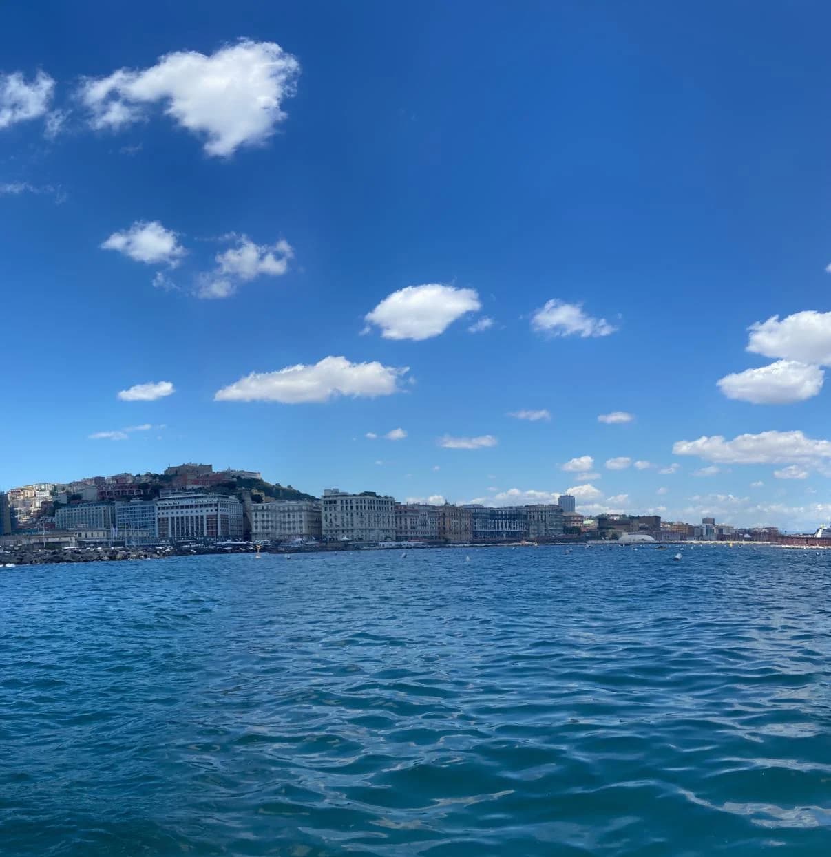 Napoli: Tour in barca della costa tra storie, leggende e sosta bagno - 4