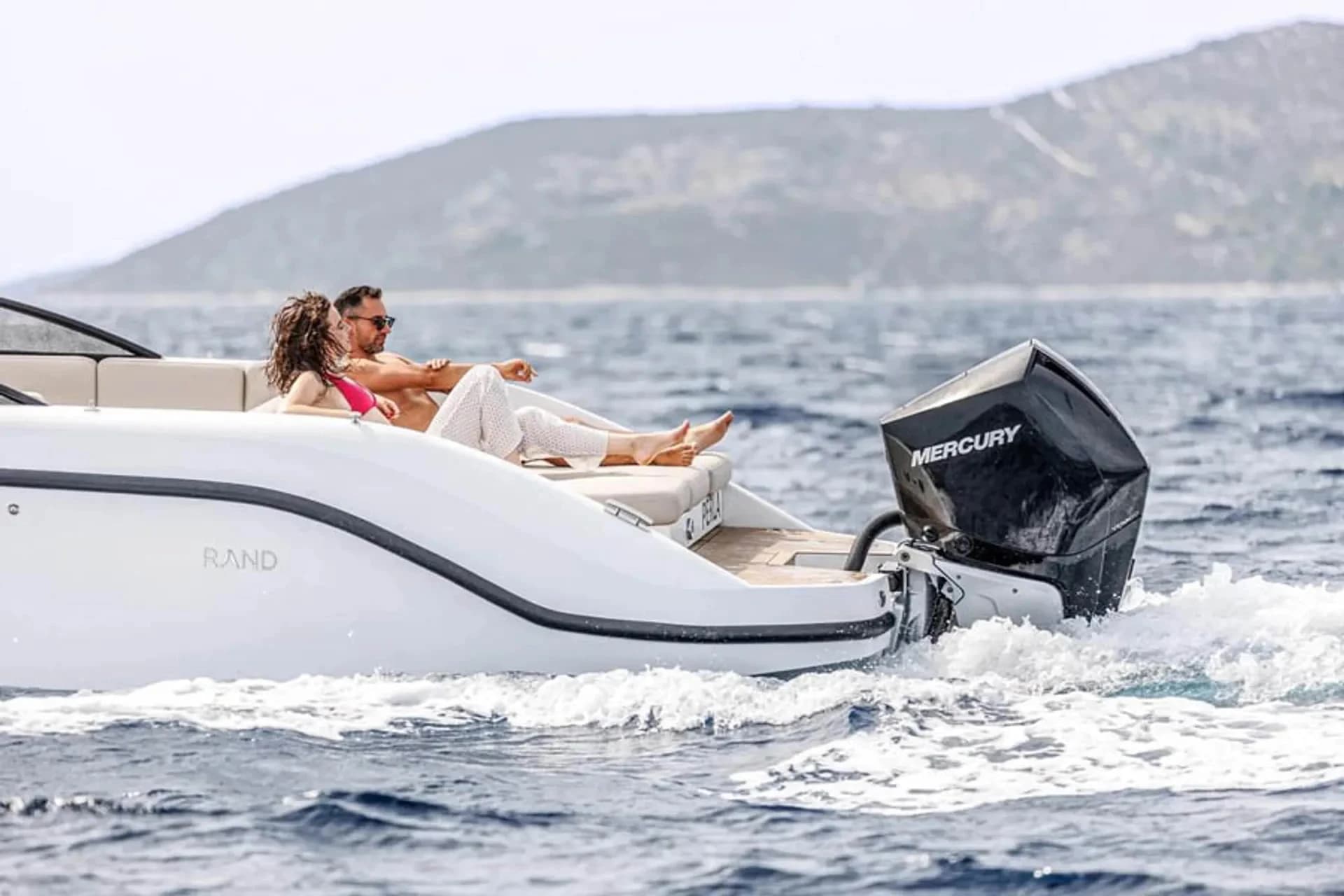 Rand Luxury Yacht with Captain and Fuel – Riviera Beach, West Palm - 2