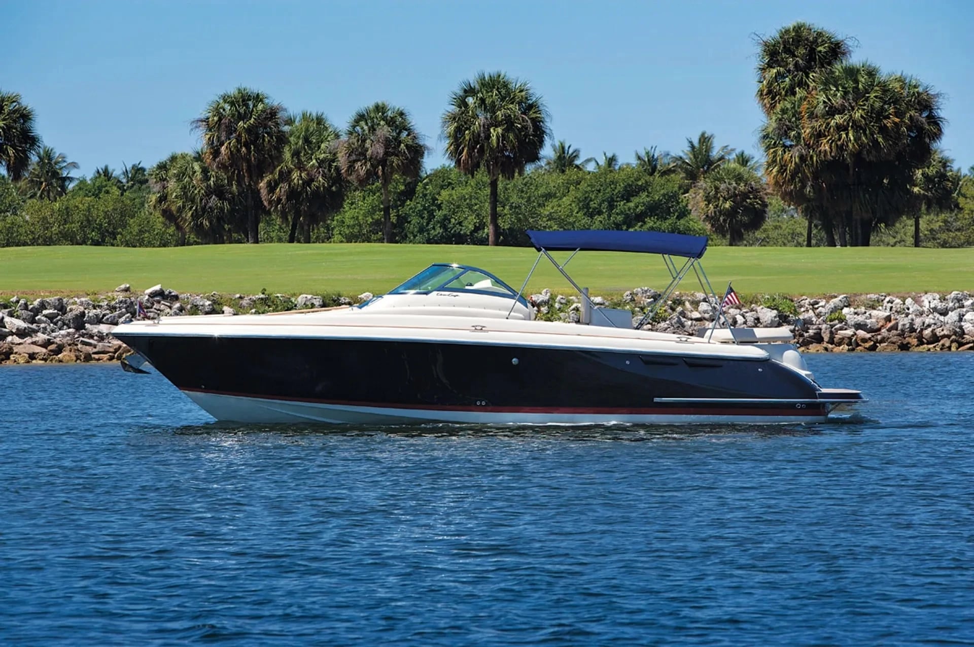 38ft Chris Craft with Captain and Fuel – Riviera Beach, West Palm