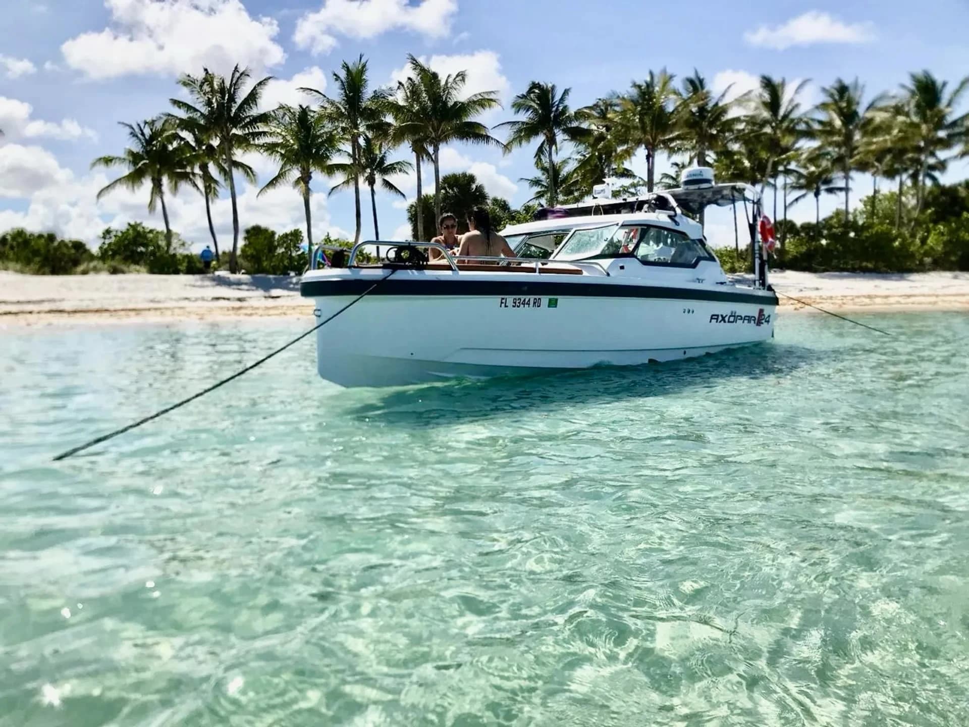 Adventure Awaits: 25' Axopar – Sleek, Fast, and Ready to Cruise! - 3