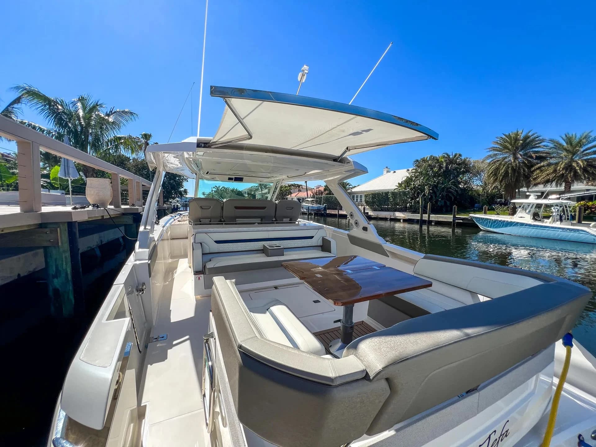 Tiara 43 LS Motor Yacht – Captain, Crew, Fuel – Riviera Beach - 4