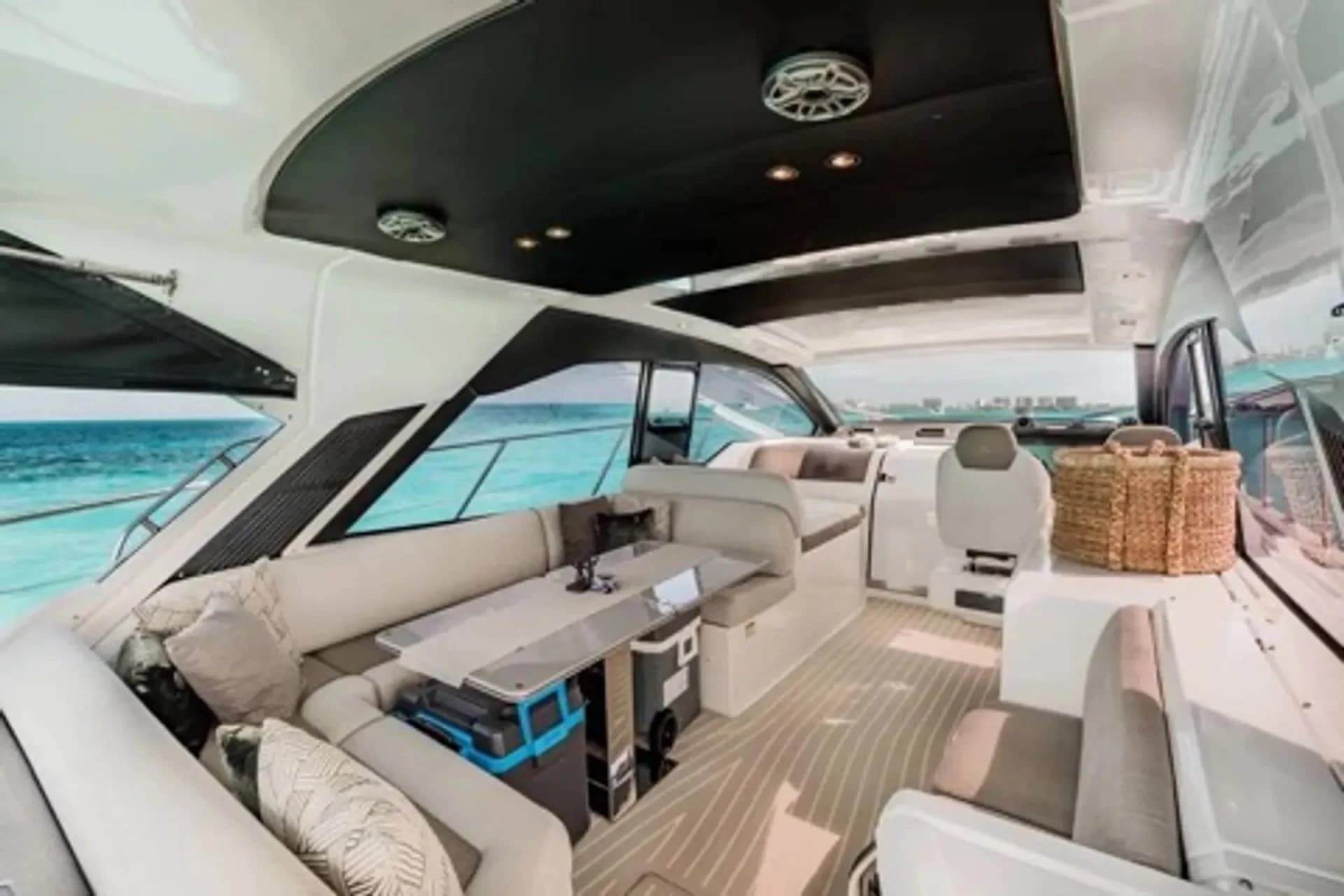 51ft Azimut Luxury Yacht – Riviera Beach, West Palm - 2