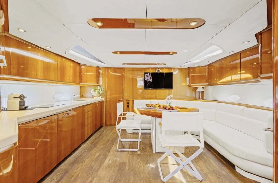 Sunseeker Predator 68 - 5
