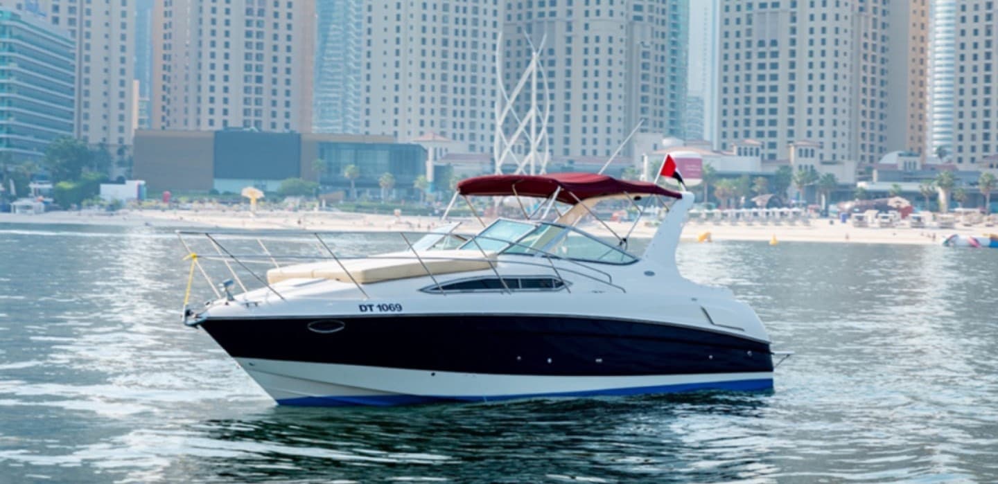 33ft Yacht – Intimate Luxury on the Water - 3