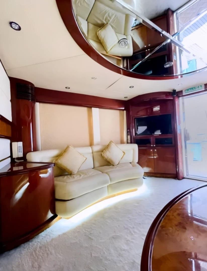 Dubai 70 Yacht Discover luxury on our 70ft yacht! Accommodating up to 28 guests - 2