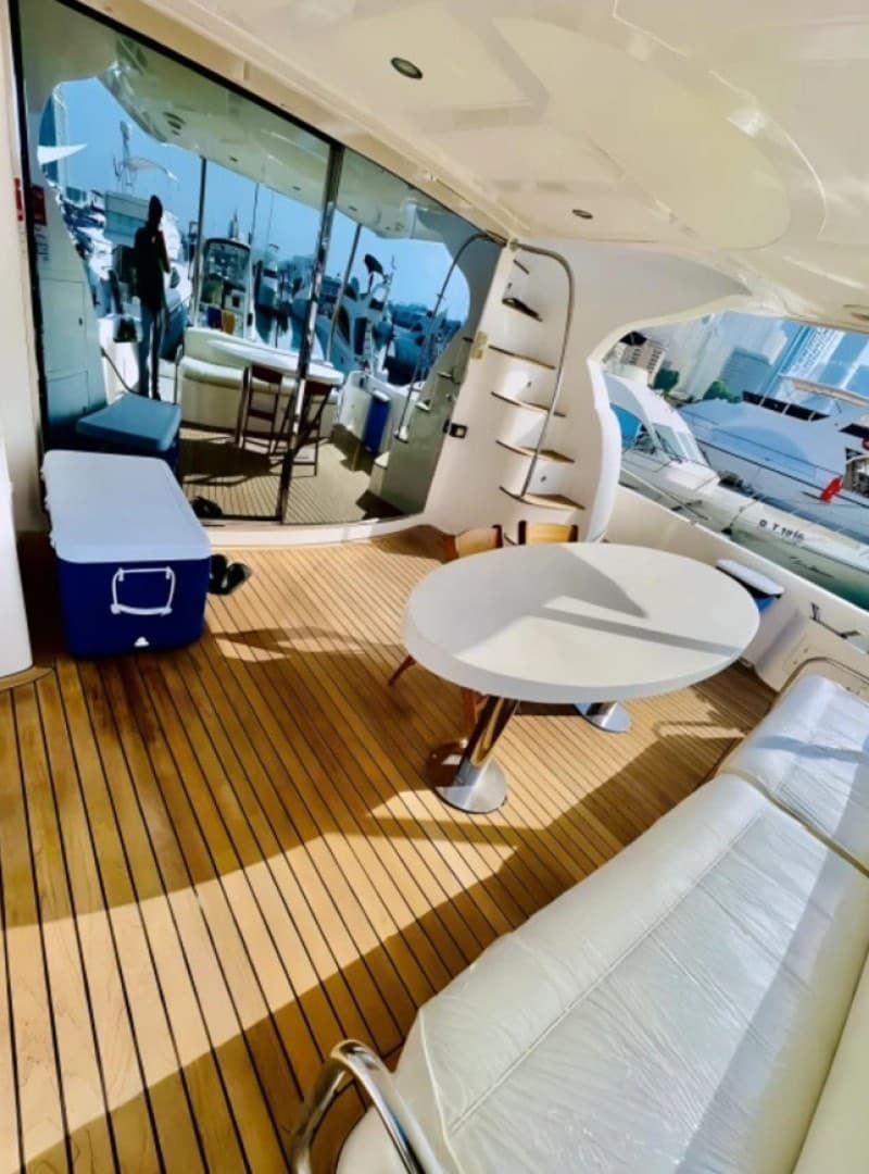 Dubai 70 Yacht Discover luxury on our 70ft yacht! Accommodating up to 28 guests - 5