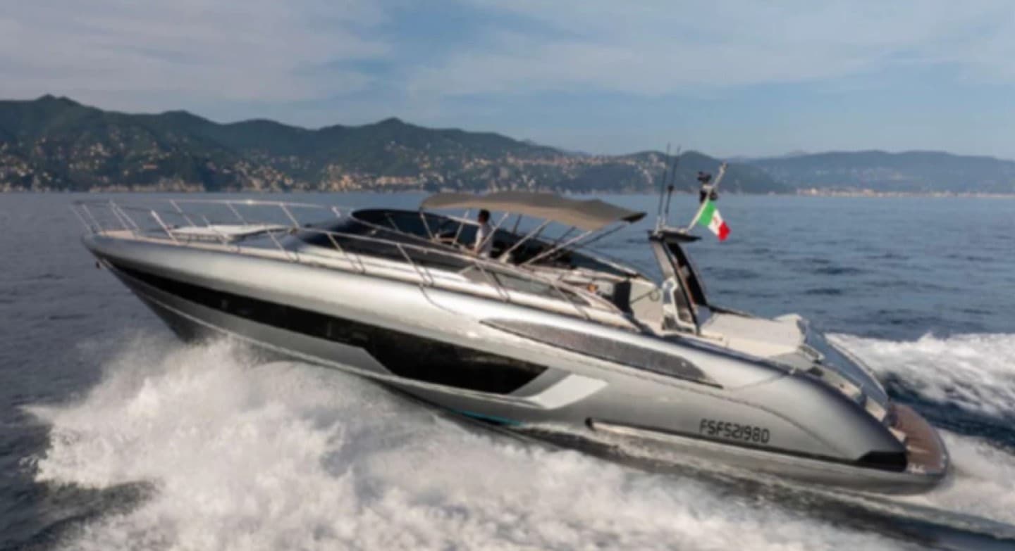 Iconic Italian Craftsmanship with a Bold Modern Edge! - 4